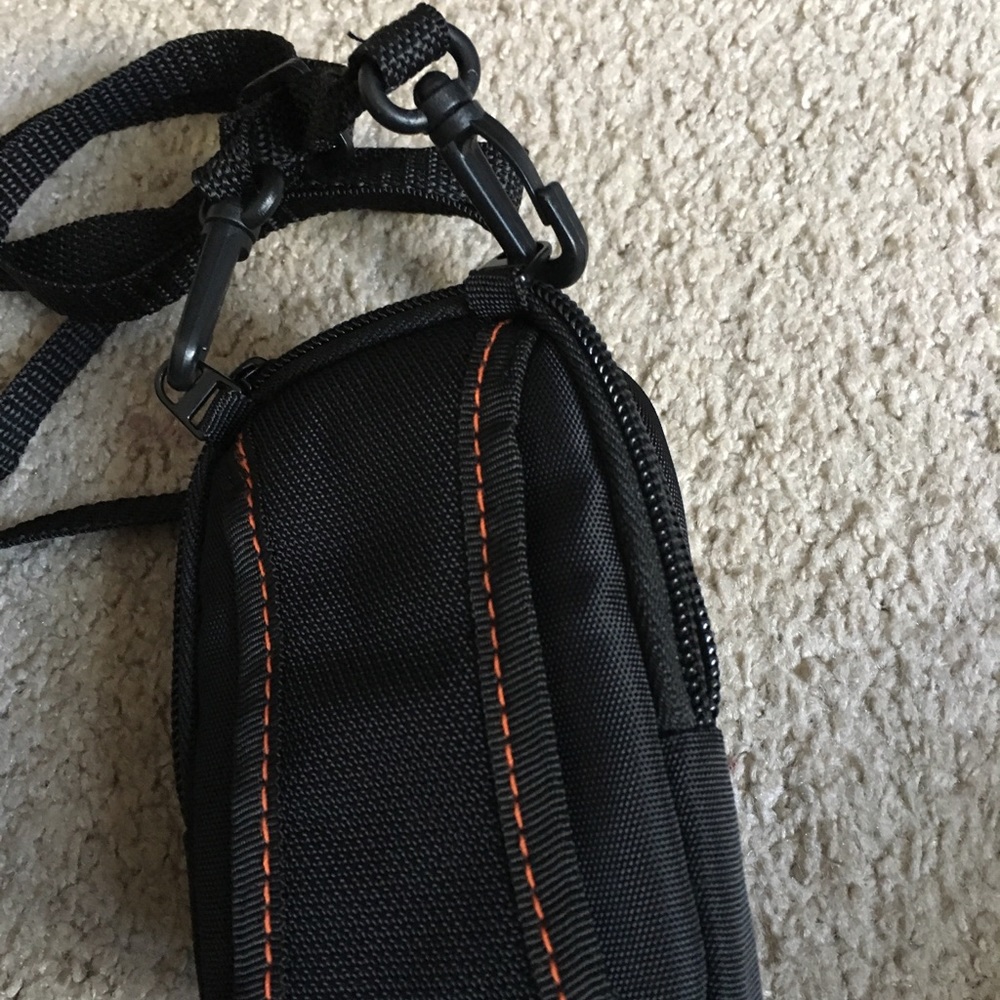 Camera case - Picture 5 of 6